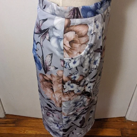 RARE NEW Custom Handmade Pale Blue Peach Purple Floral Pencil Skirt w/ Pockets! - Picture 2 of 9